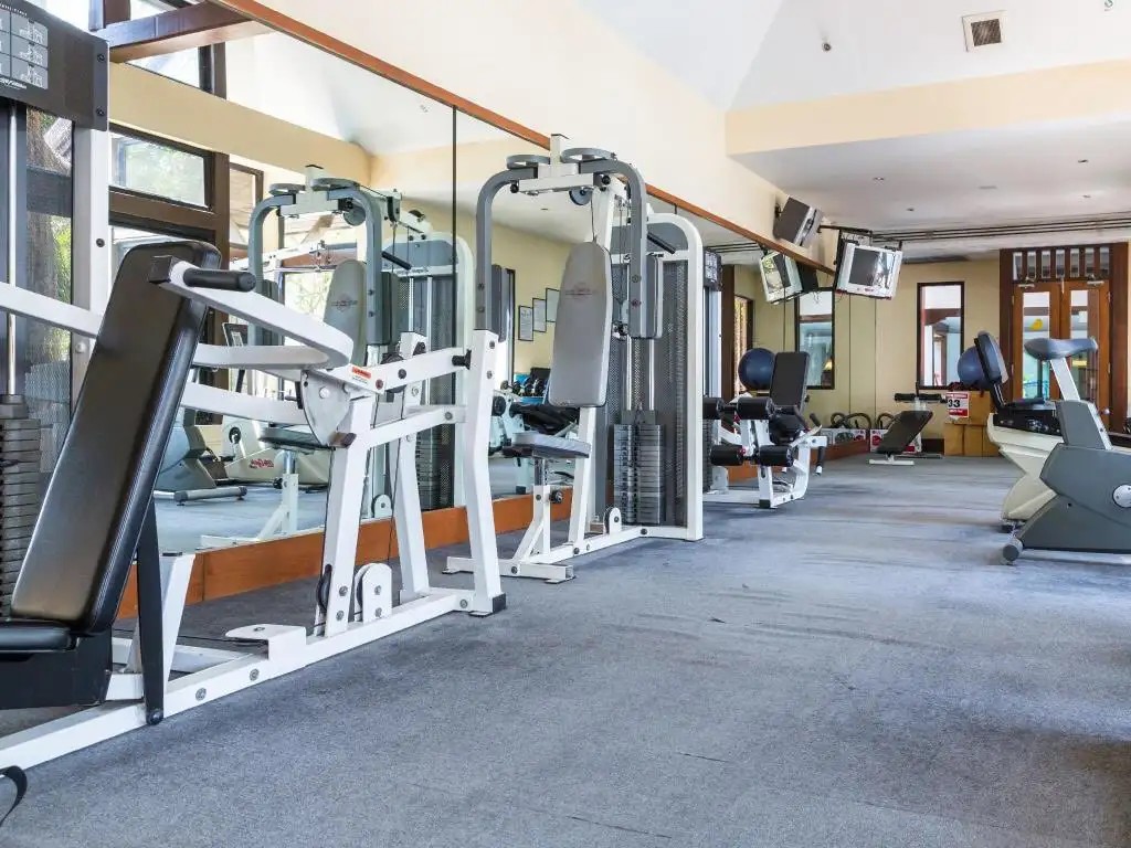 LONG BEACH GARDEN HOTEL AND PAVILION