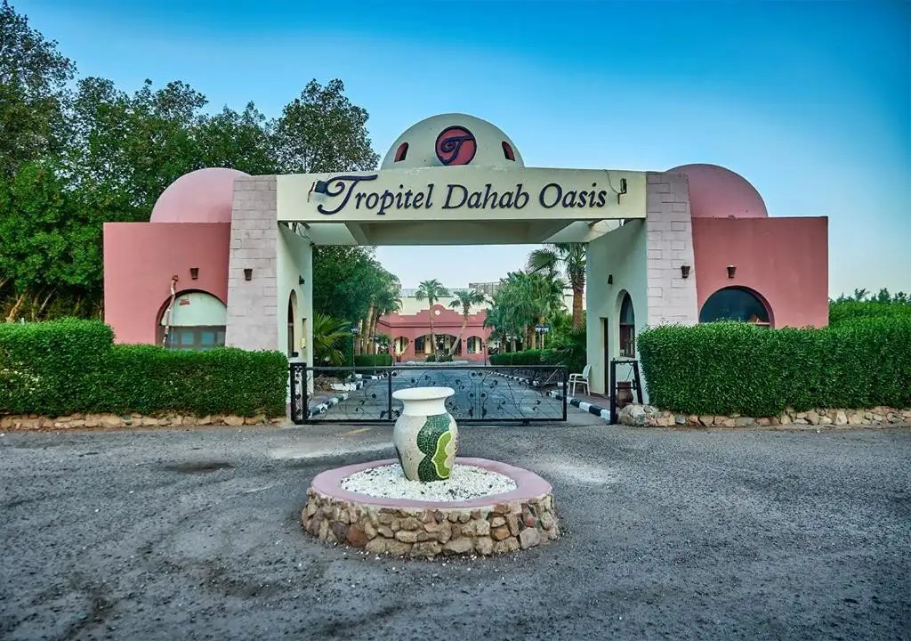 TROPITEL DAHAB OASIS