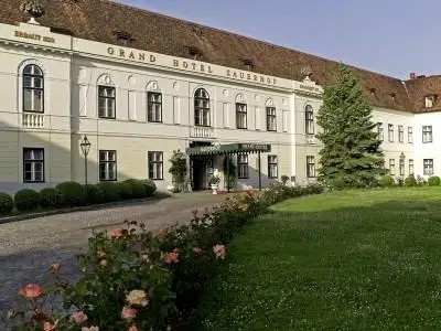 GRAND HOTEL SAUERHOF