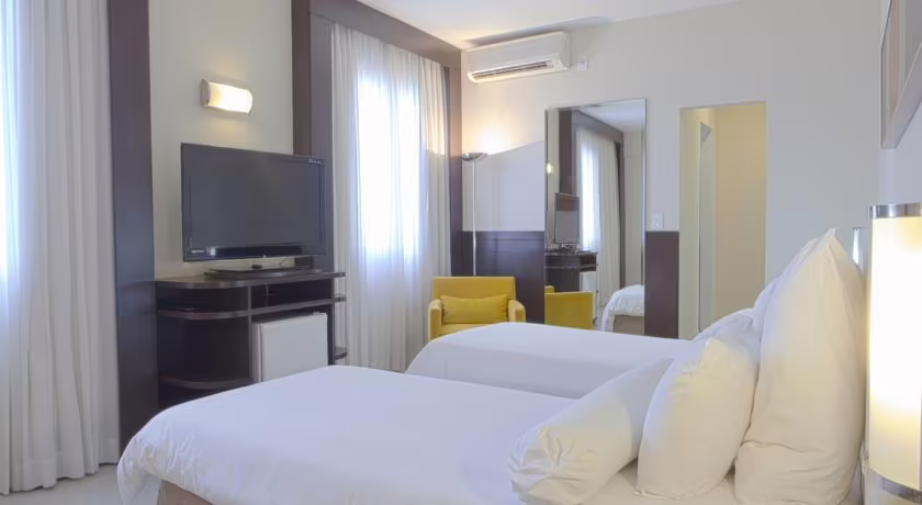 ROYAL SAVASSI BOUTIQUE