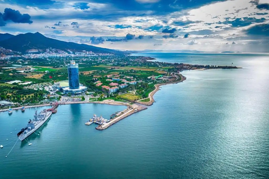 WYNDHAM GRAND IZMIR OZDILEK