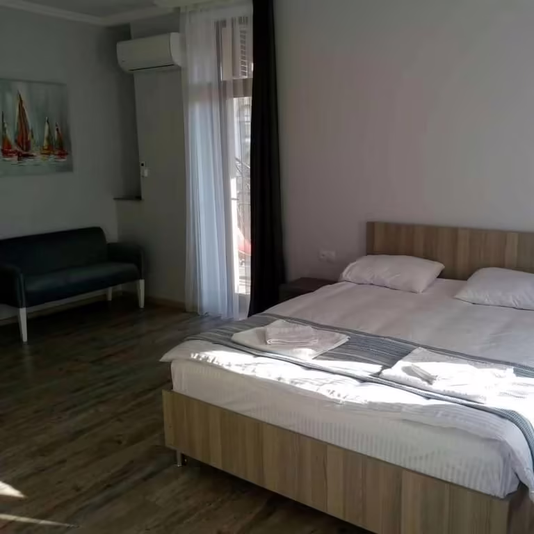 BATU HOTEL