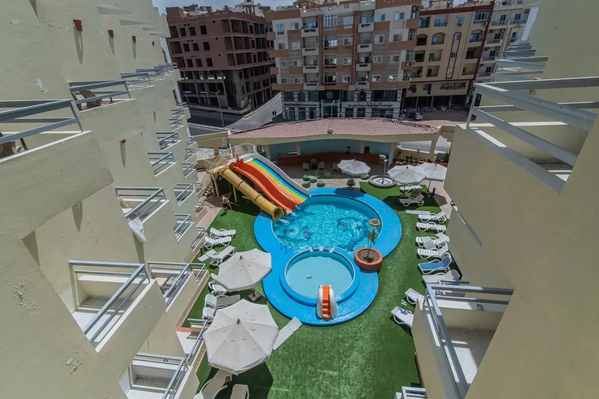 DEXON ROMA HOTEL (EX. ROMA HOST WAY)