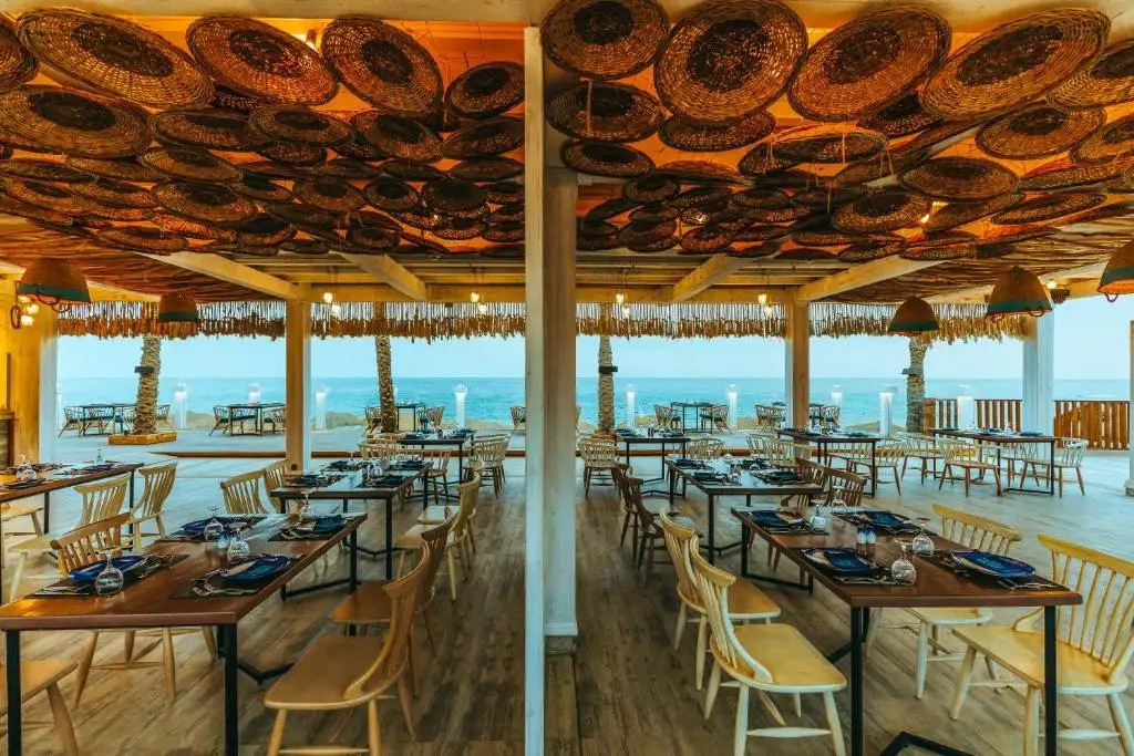 POSH CLUB SUNRISE DIAMOND BEACH RESORT