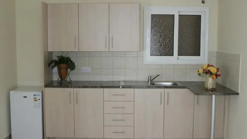 MACKENZIE BEACH HOTEL & APT