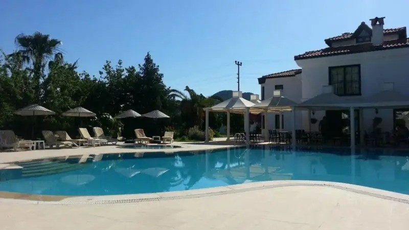 CLUB MEL HOLIDAY RESORT