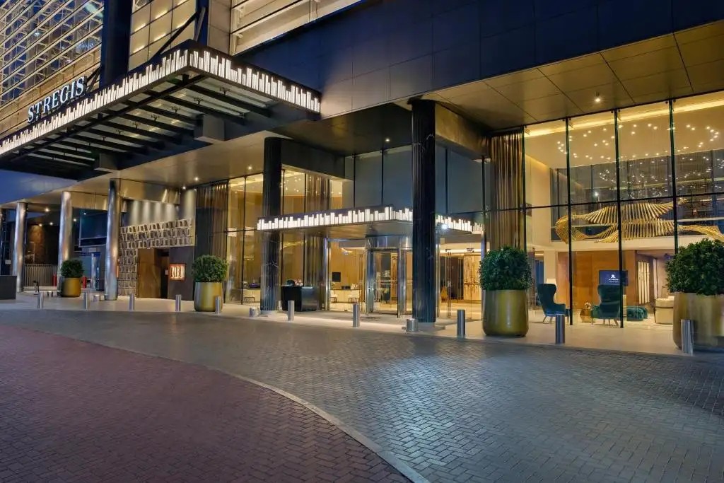 THE ST. REGIS DOWNTOWN DUBAI (EX. RENAISSANCE DUBAI DOWNTOWN)