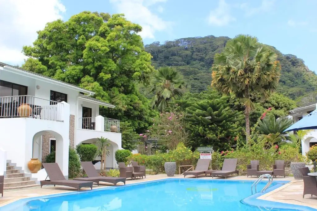 SUN PROPERTIES & RESORT