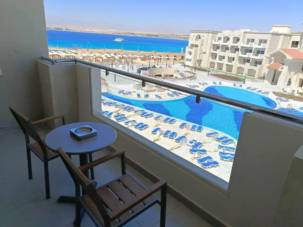 SERENITY SKY ARC HOTEL