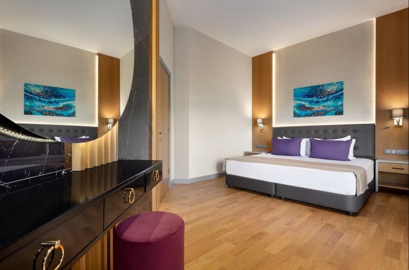 deluxe suite