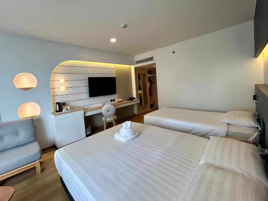 JOMTIEN PALM BEACH