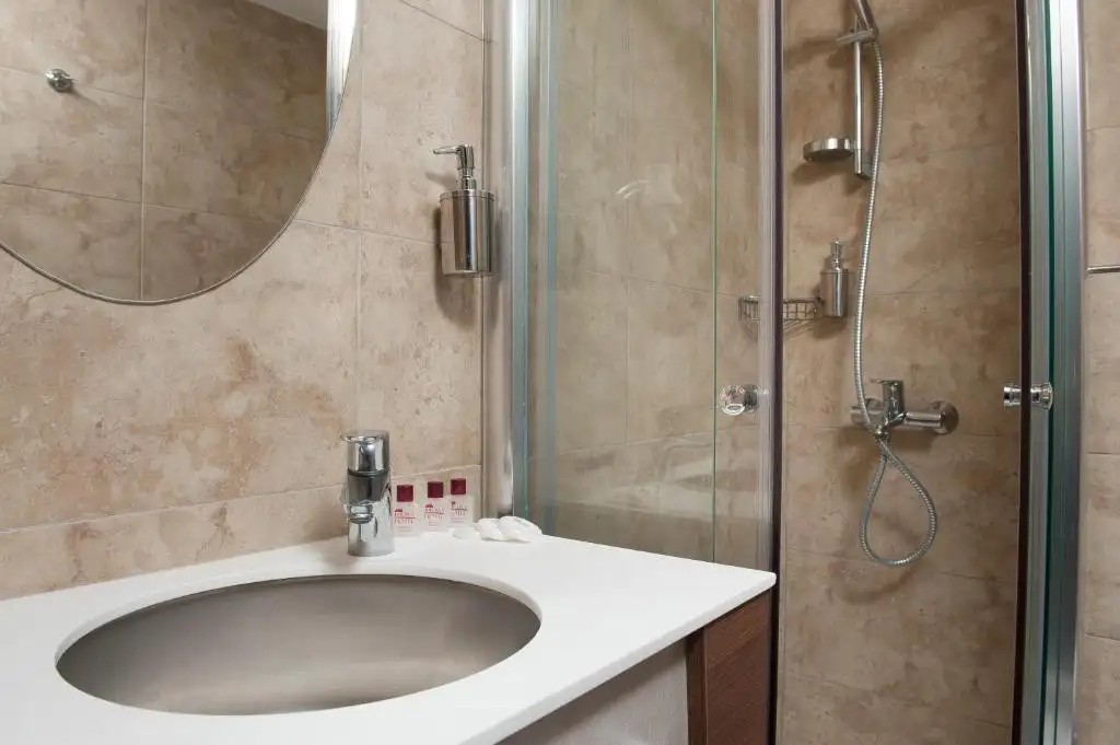 BIRBEY HOTEL LALELI