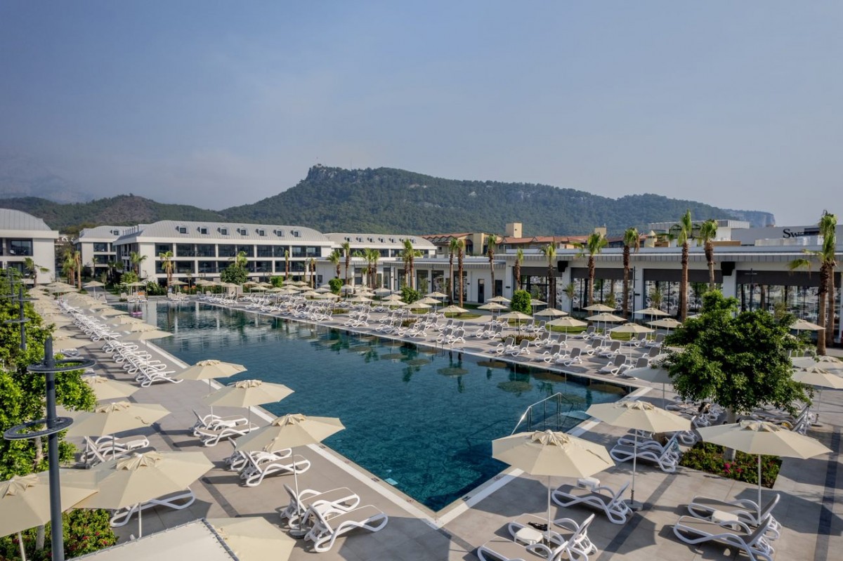 SWANDOR HOTELS & RESORTS (EX. PGS KIRIS RESORT)