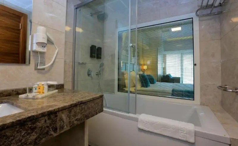 BEST WESTERN PREMIER KARSIYAKA