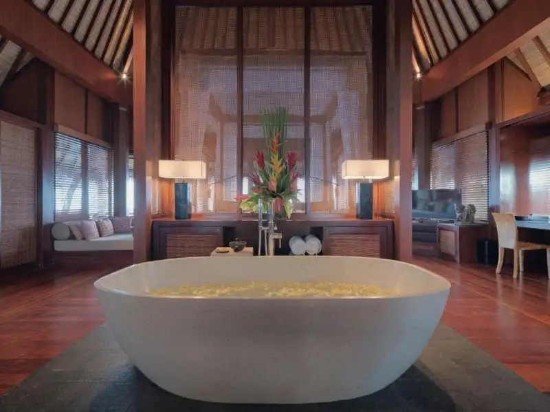 THE LEGIAN SEMINYAK BALI