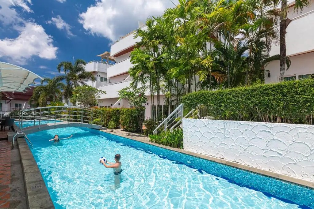 PHUNAWA RESORT (EX. KARON SOVEREIGN ALL SUITE RESORT)