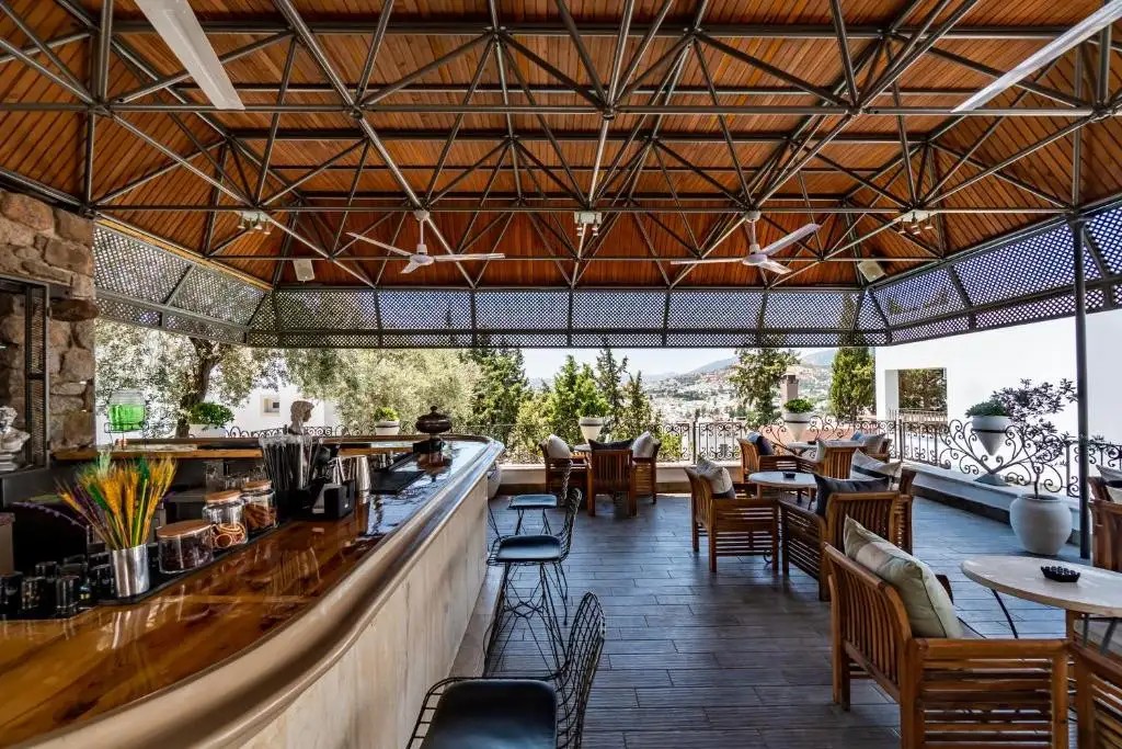 MANZARA BOUTIQUE ADULTS ONLY 12+ (EX. COMCA MANZARA) 