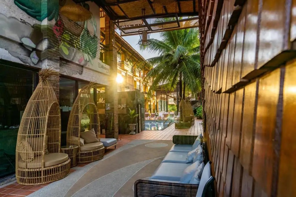 MOTIVE COTTAGE RESORT