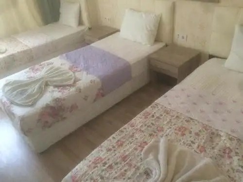 OZGUR HOTEL