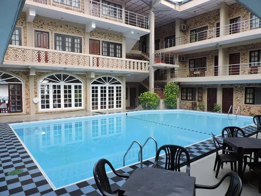 OASIS BEACH RESORT
