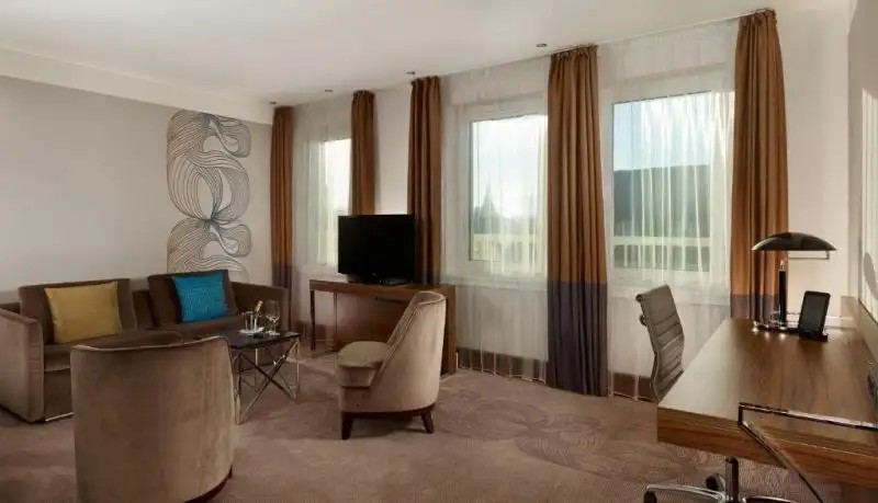 REICHSHOF HAMBURG, CURIO COLLECTION BY HILTON