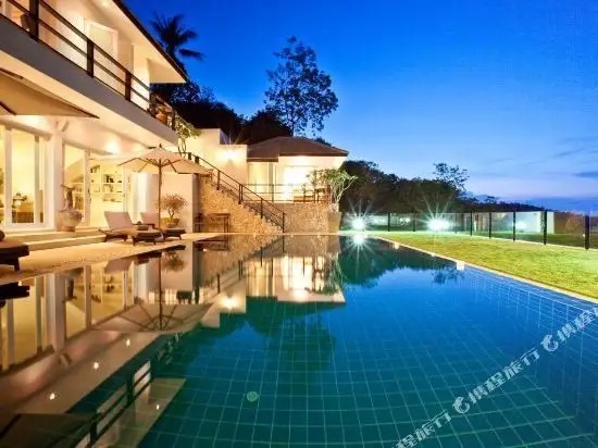 VILLA MULLION COVE