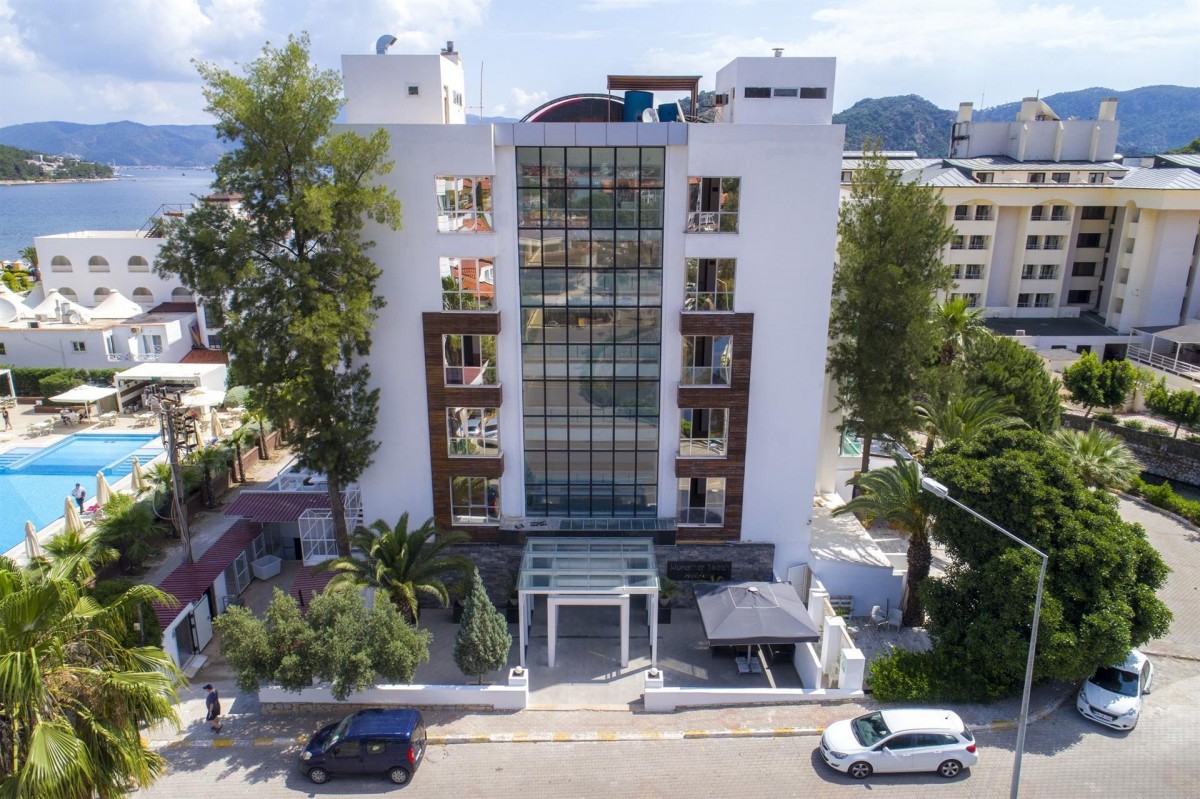 SUPREME BEACH (EX. MUNAMAR BEACH RESIDENCE) ADULTS ONLY