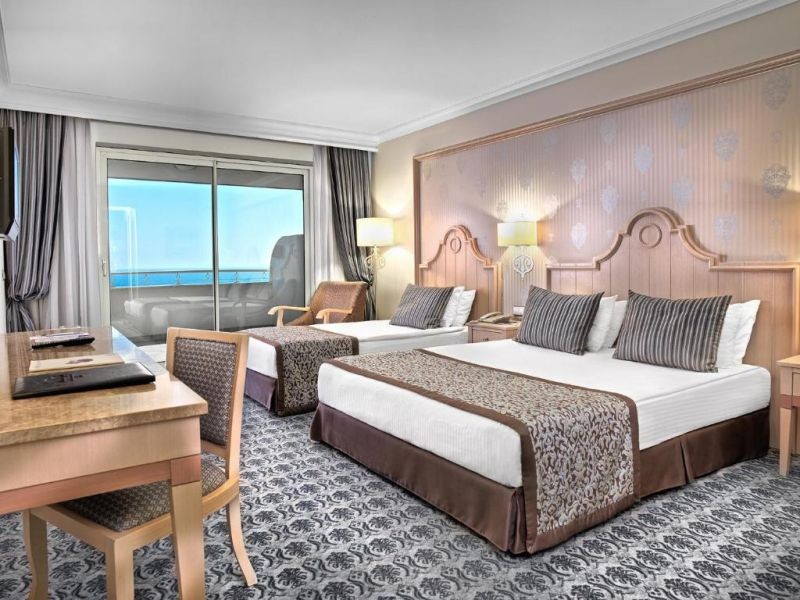 deluxe sea view