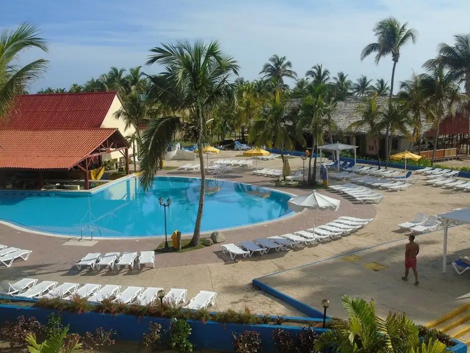 BRISAS SANTA LUCIA