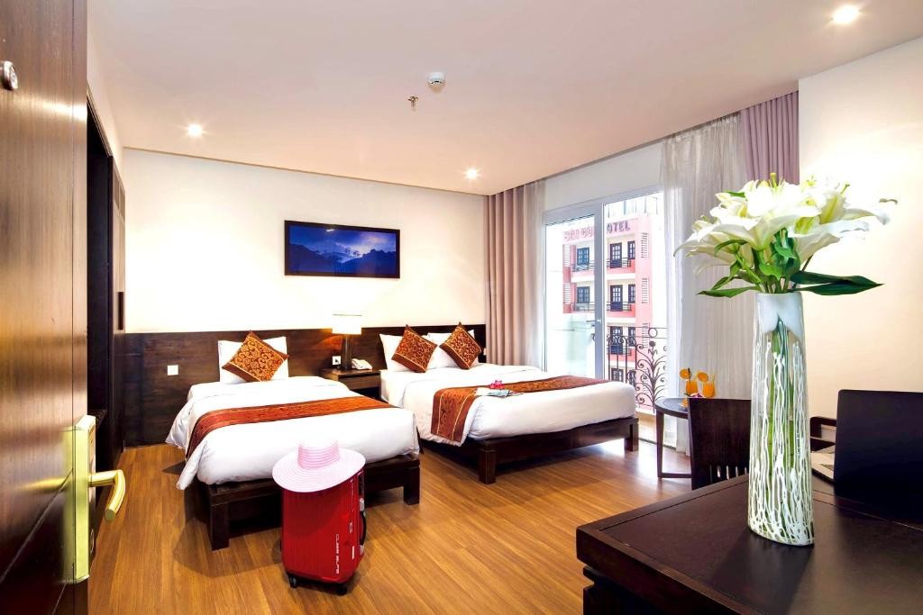 EDELE HOTEL