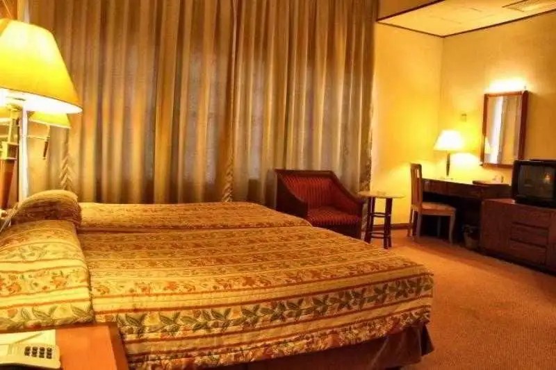 HOLIDAY VILLA PHNOM PENH
