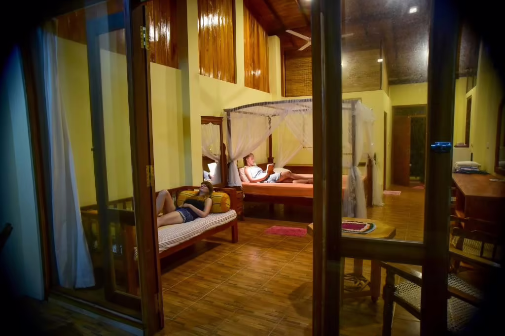 FIN LANKA