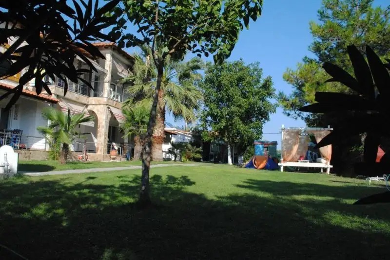 FERNANDOS APARTMENTS