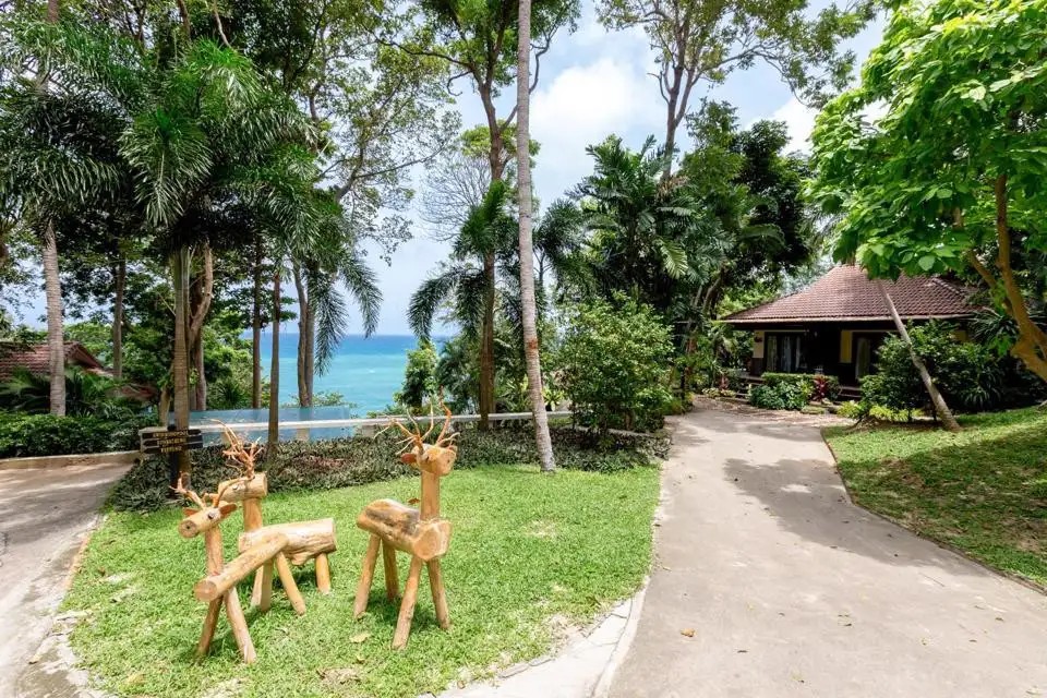 SECRET CLIFF RESORT & RESTAURANT