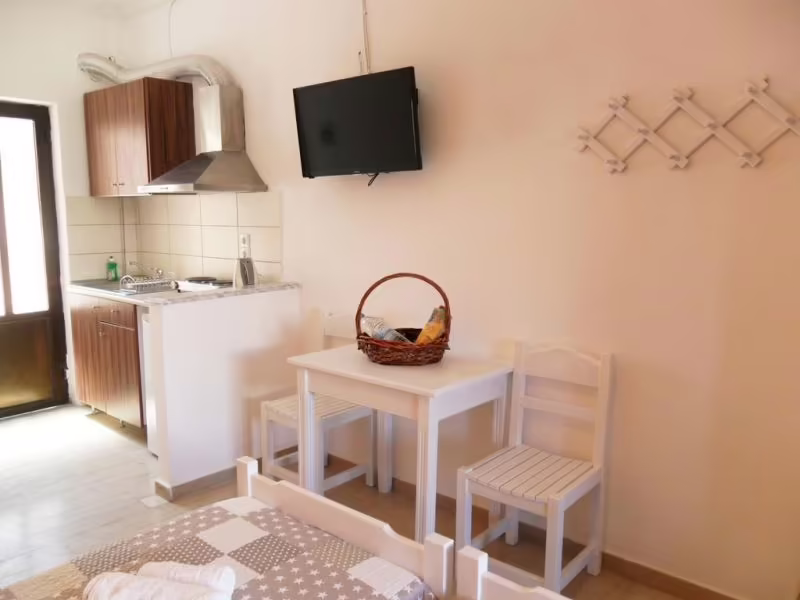MARILENA APARTMENTS & STUDIOS