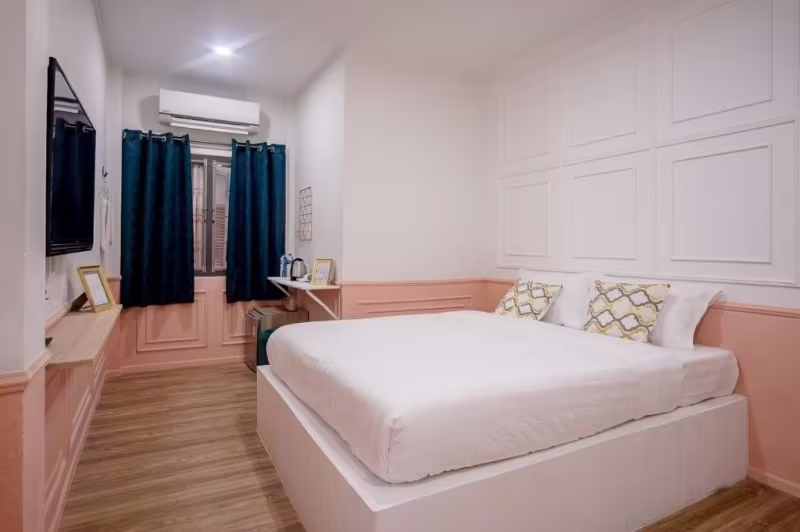 ISARA BOUTIQUE HOTEL AND CAFE
