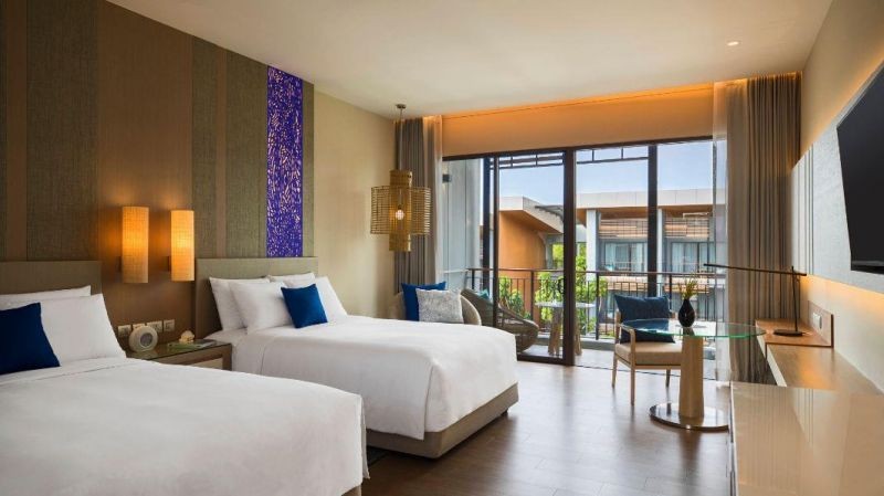 guest room balcony
