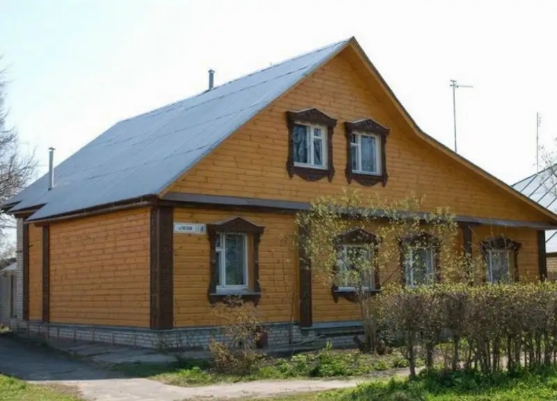 АВГУСТИН