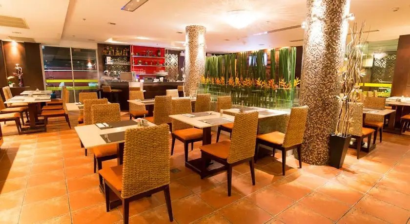LOHAS SUITES SUKHUMBIT BY SUPERHOTEL