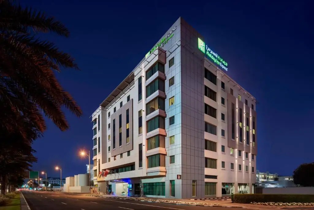 HOLIDAY INN EXPRESS JUMEIRAH