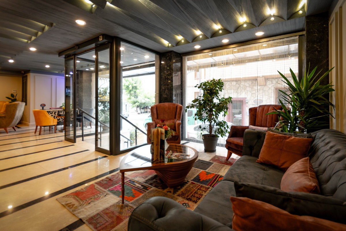ANTUSA DESIGN HOTEL & SPA