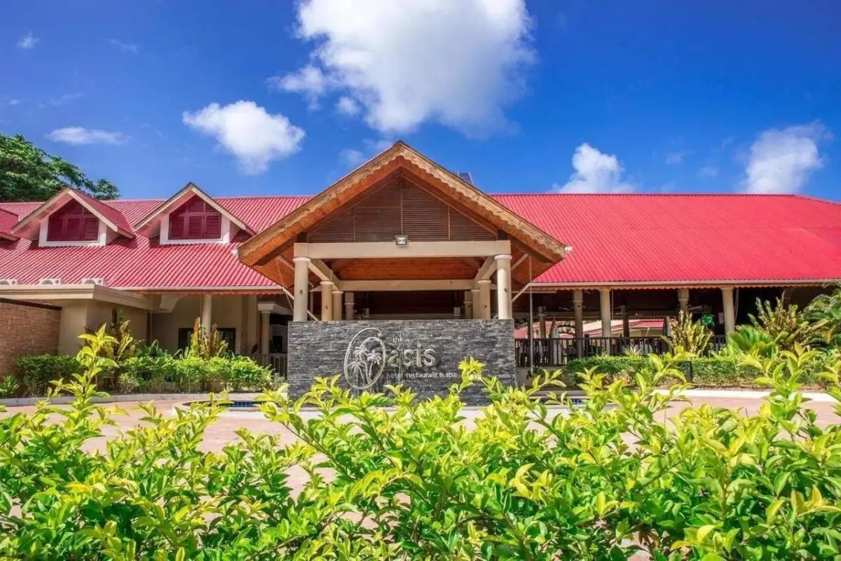 OASIS HOTEL RESTAURANT & SPA