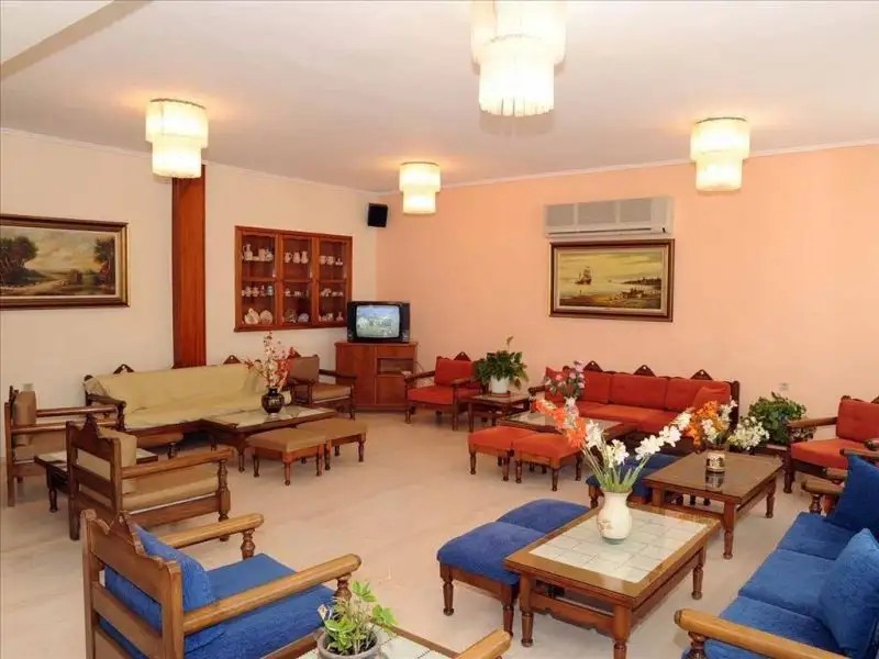 ARGASSI BEACH HOTEL