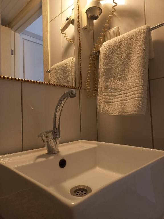 ATALLA HOTEL