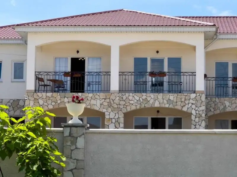 VILLA ДОЛЬЧЕ ВИТА 