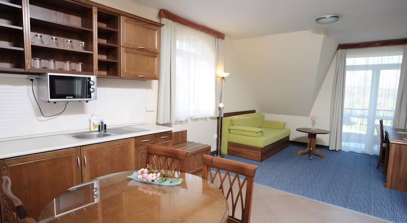 THERMAL PARK EGERSZALOK