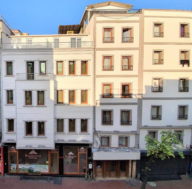 RAIMOND HOTEL KUMKAPI
