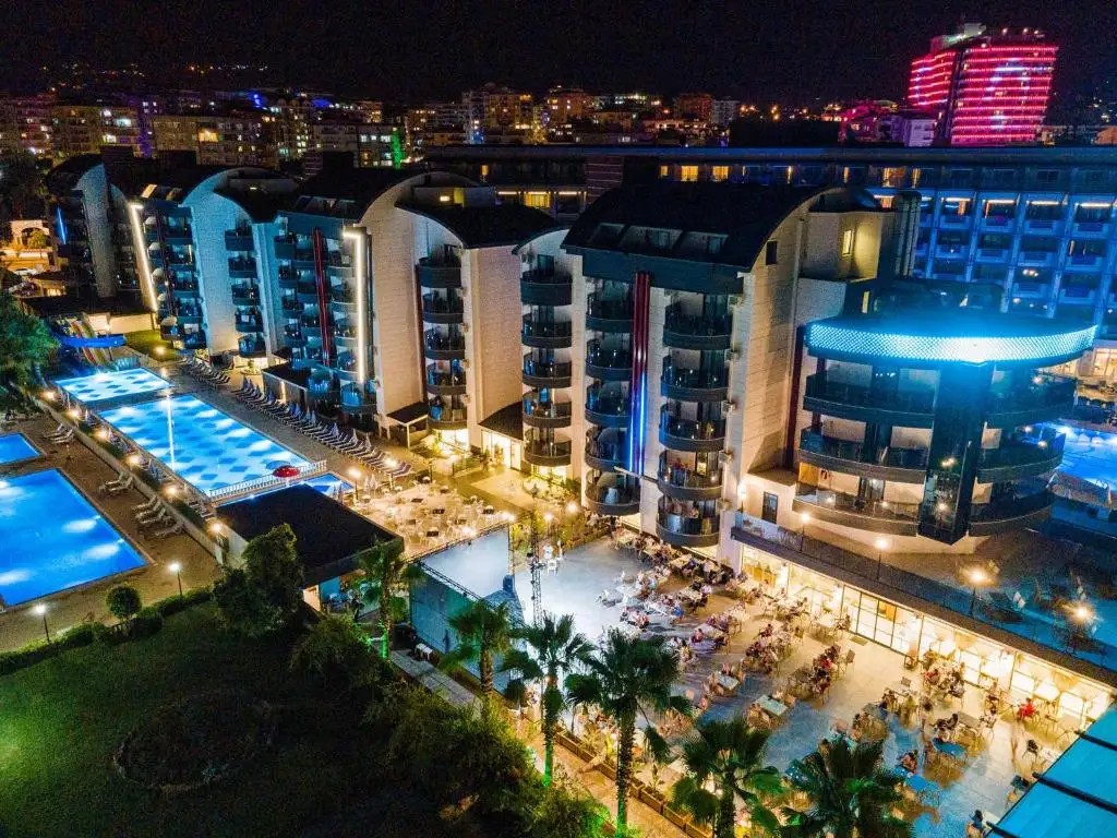 GRAND UYSAL BEACH & SPA HOTEL