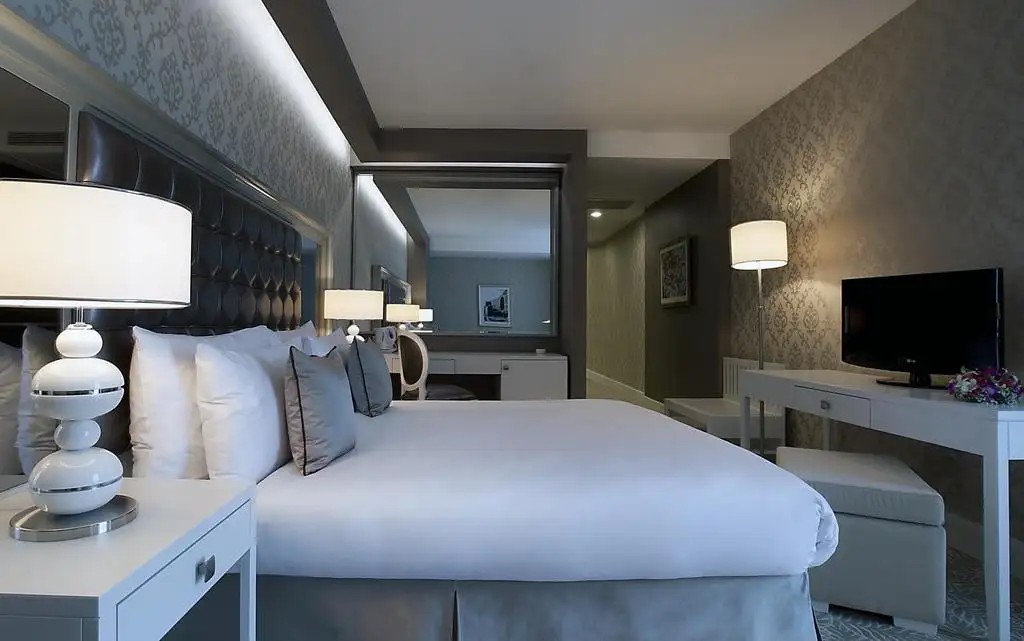 QAFQAZ BAKU CITY HOTEL & RESIDENCES