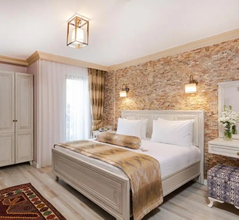 AGORA GUESTHOUSE 